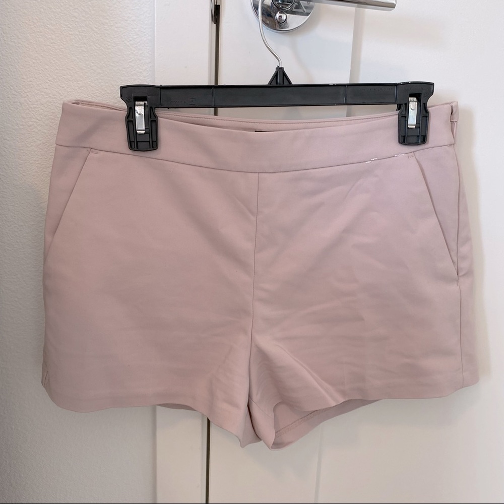 Express pink, mid-rise, stretchy shorts